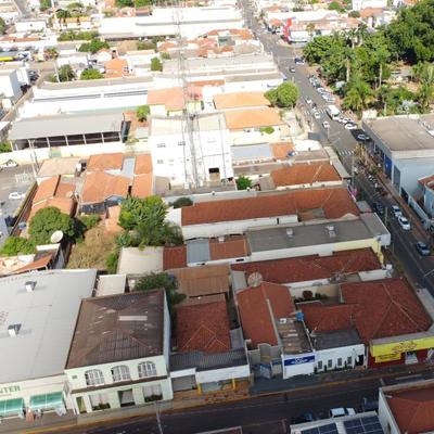 Sala comercial R. Coronel Carlos - 4