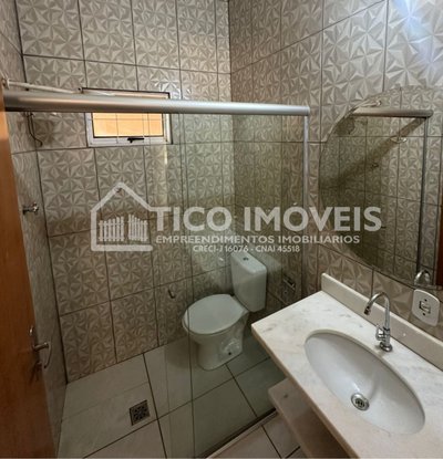 Casa: Rua Augusto Correia da Costa Júnior - 11