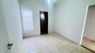 Rua Cassilândia, em frente ao Parque de Exposição – Paranaíba/MS - 13